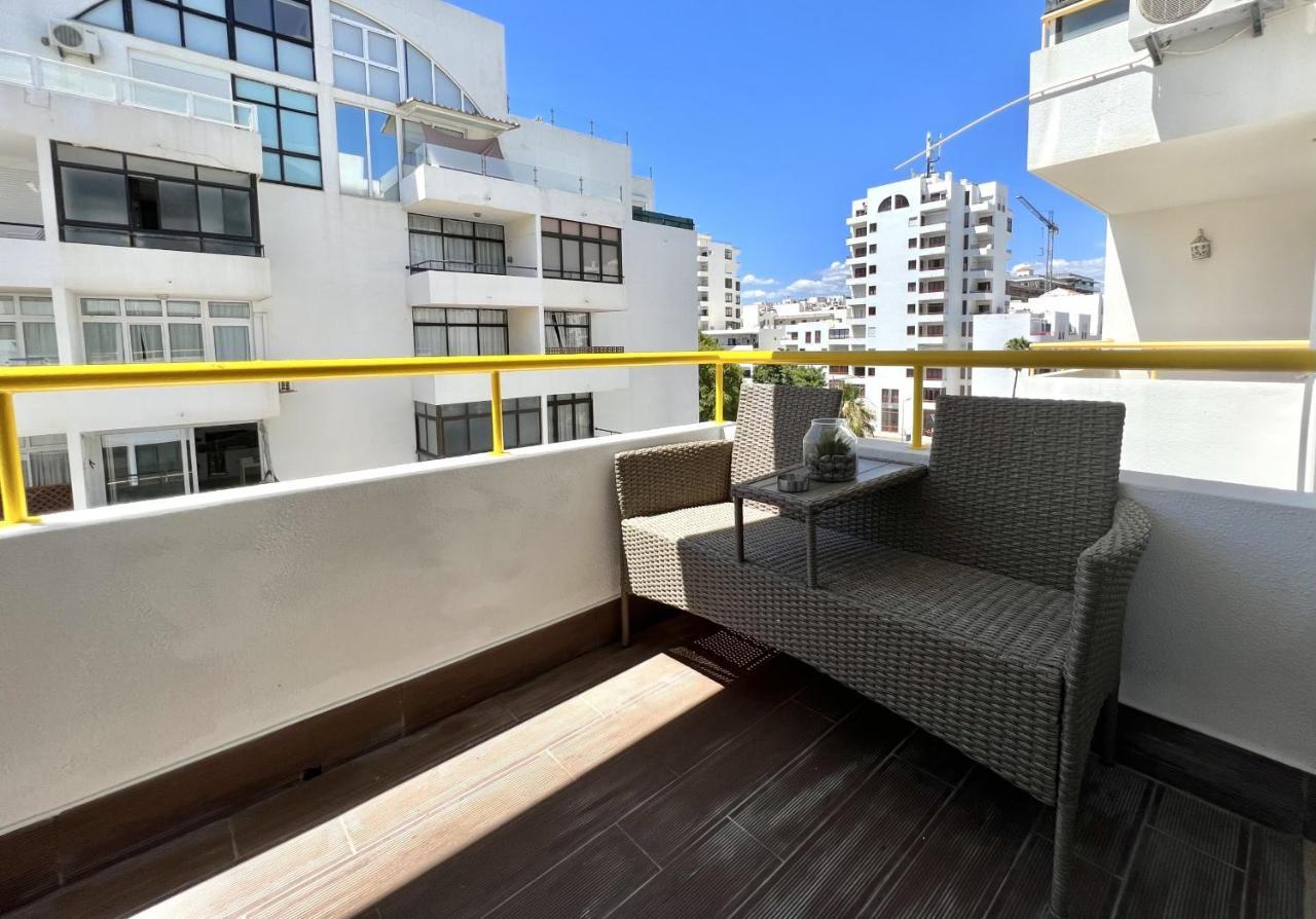 Miral 4 - 100 Mtr To Beach By Hd Properties Quarteira Exterior photo